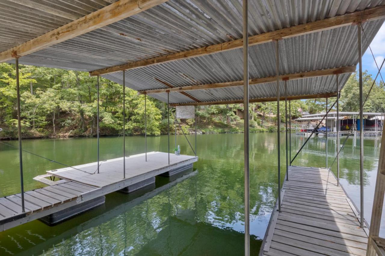 Rock Hollow Retreat, Dock, Firepit キャンデントン エクステリア 写真